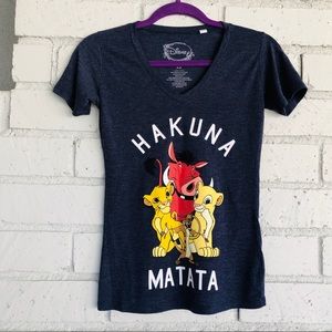 Disney The Lion King Hakuna Matata Woman’s Short Sleeve T-Shirt ** Bin 3